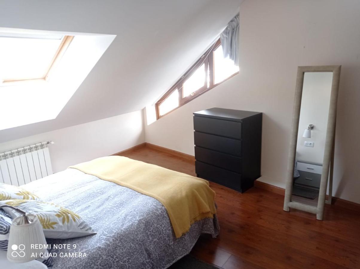 Atico Cine Colon Apartman Ribadeo Kültér fotó