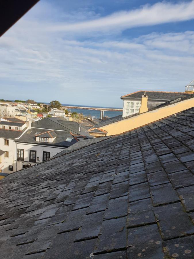 Atico Cine Colon Apartman Ribadeo Kültér fotó