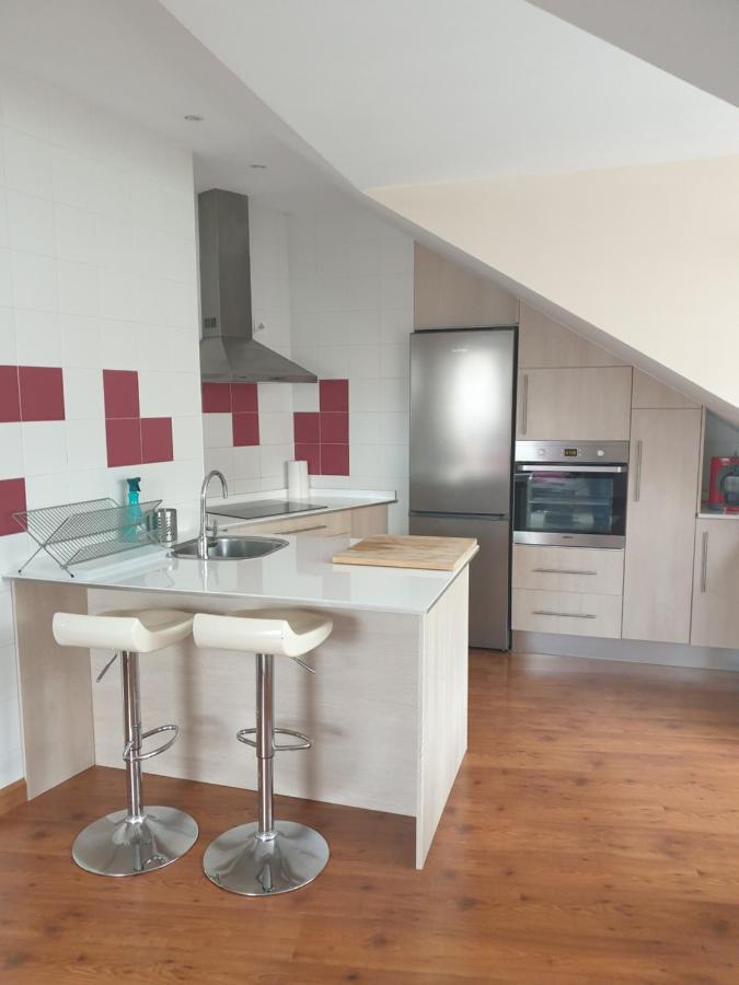 Atico Cine Colon Apartman Ribadeo Kültér fotó