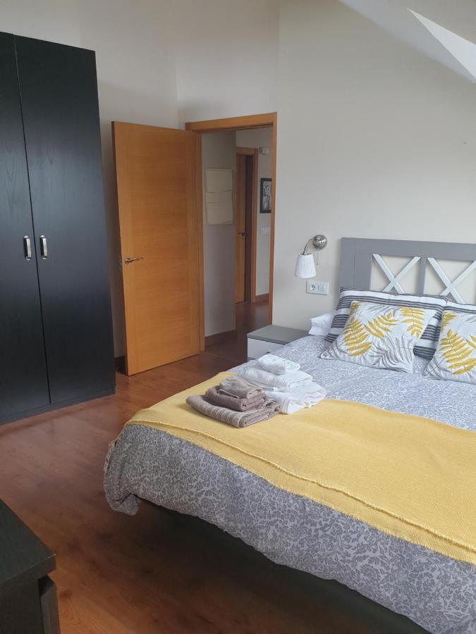 Atico Cine Colon Apartman Ribadeo Kültér fotó