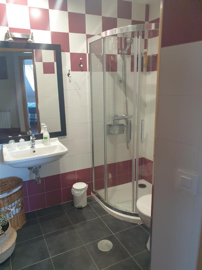 Atico Cine Colon Apartman Ribadeo Kültér fotó